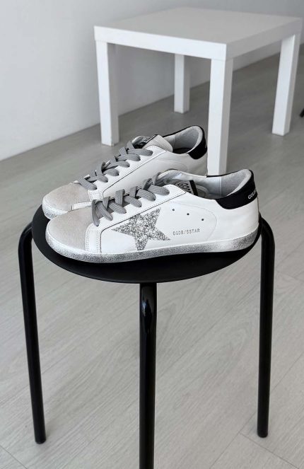 گلدن سفید مشکی ستاره نقره ای