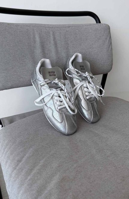 میو میو 2026 نقره ای