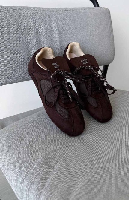 میو میو 2026 قهوه ای